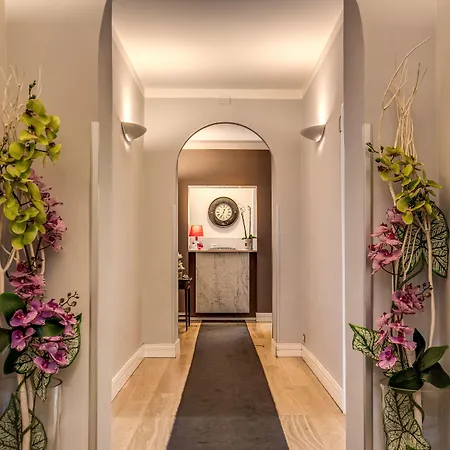 Bed and Breakfast Domus Castrense 4*