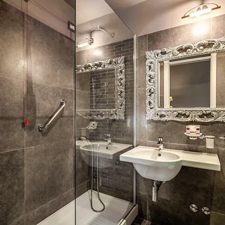 Bed & Breakfast Domus Castrense Rom