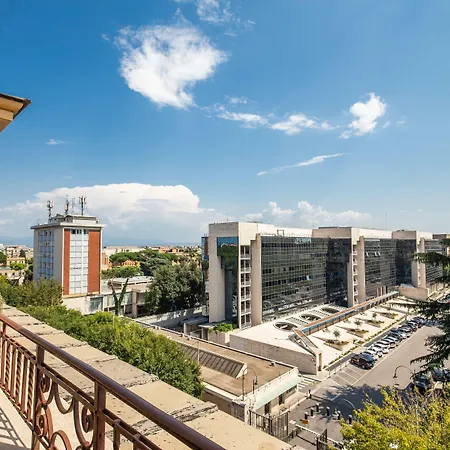 Domus Castrense לינה וארוחת בוקר רומא