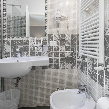 Domus Castrense לינה וארוחת בוקר 4*