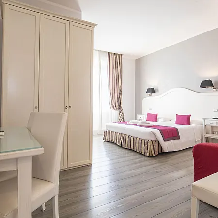 Bed & Breakfast Domus Castrense 4*