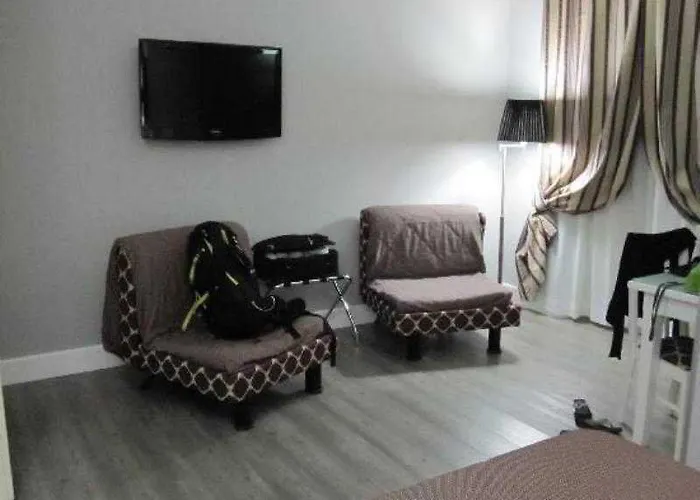 Domus Castrense לינה וארוחת בוקר 4*